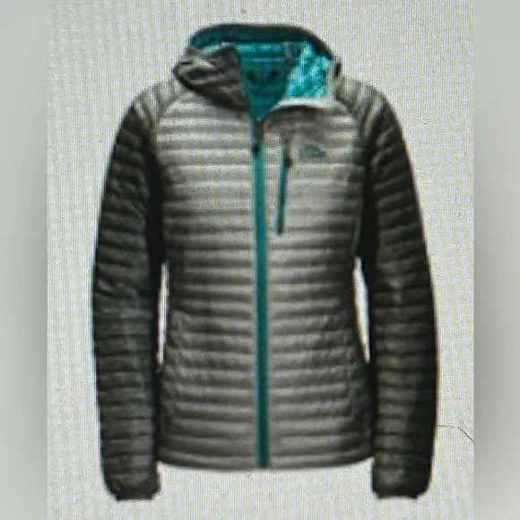L.L. Bean Ultralight 850 Down Sweater Hooded Jacket - Sz XS - Picture 13 of 14
